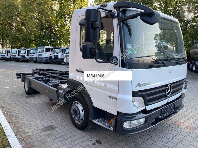 Camion Mercedes 818