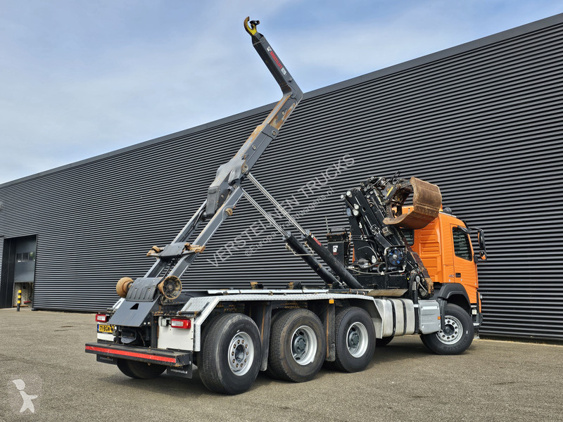 Kamion Volvo 460 8x4-4 / HIAB Z CRANE + HOOKLIFT
