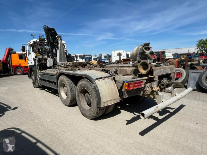 Lastbil MAN F2000 27.342 6x4 Abrollkipper mit Kran