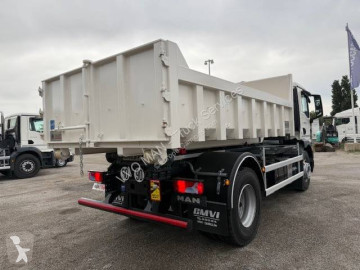 Camion polybenne MAN