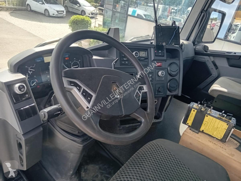 Kamion Renault 380 Gamme C