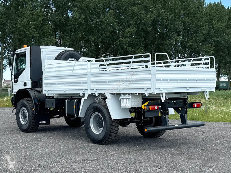 شاحنة Iveco EuroCargo 150 Flatbed with Sides