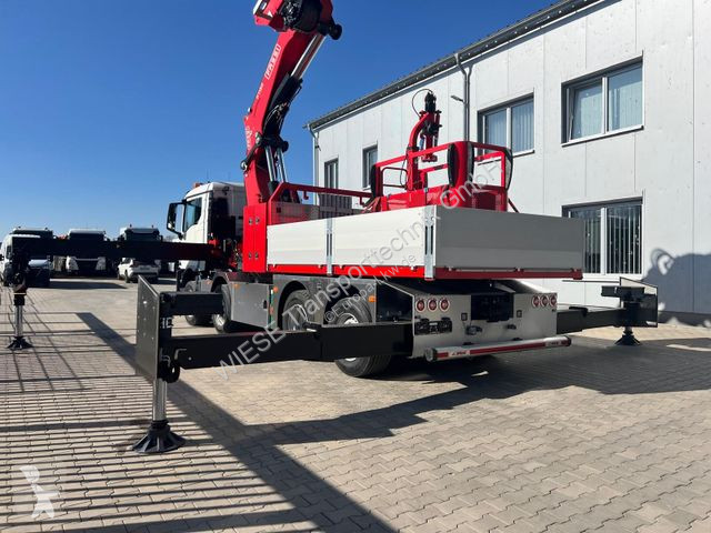 Camion MAN MAN 8x4 mit F1150RA.2.28 L616 Winde,...