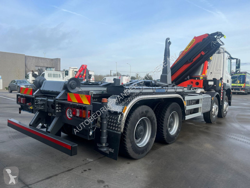 Camion Mercedes 3240