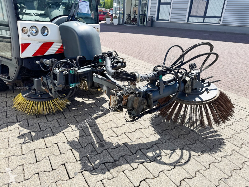 Utilaje pentru drumuri Hako Multicar Citymaster...