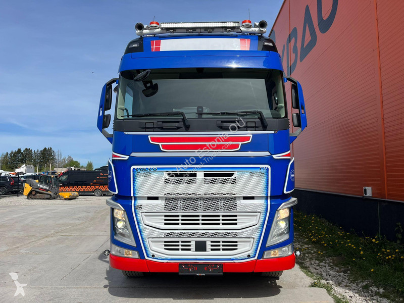 Camion Volvo 6x4 PK26002 + JIB / PLATFORM...