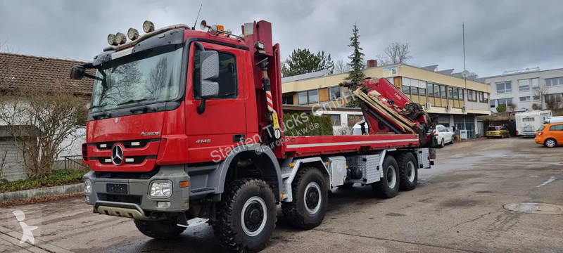Camion Mercedes 8X8 FASSI 660 EINZELBER SEILWINDE