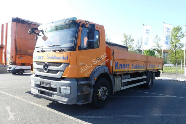 Kamion Mercedes 1833 EU5