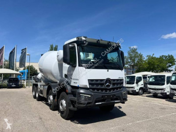Camion pompe à béton Mercedes neuf