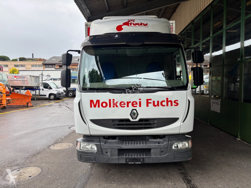 Kamion Renault midlum 220-12el