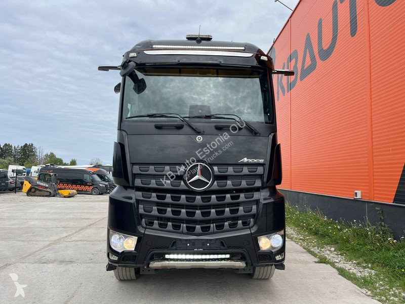 Camion Mercedes 3263 8x4 FULL STEEL