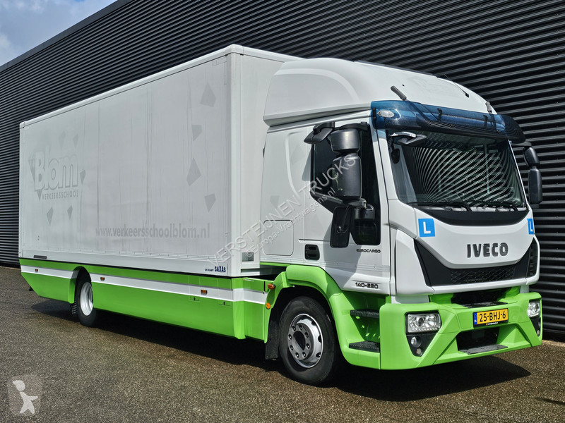 Kamion Iveco EURO CARGO 220 / LES / SCHOOL /...