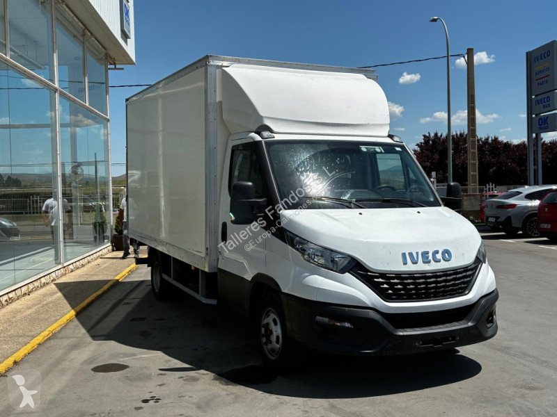 Furgoneta Iveco 35C16 20m3