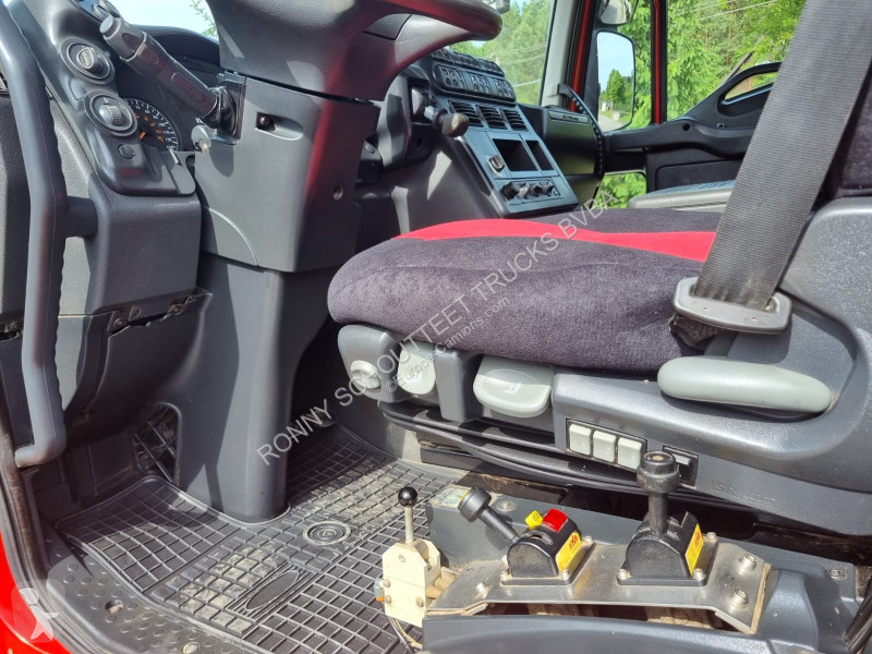 Kamion  Trakker AD380T41W 6x6 Trakker AD380T41W...