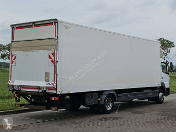 Camion fourgon Mercedes
