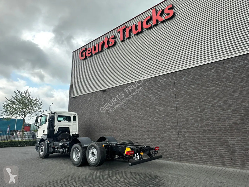 Camion MAN 26.520 6X2H-4 BL CH HYDRO DRIVE...