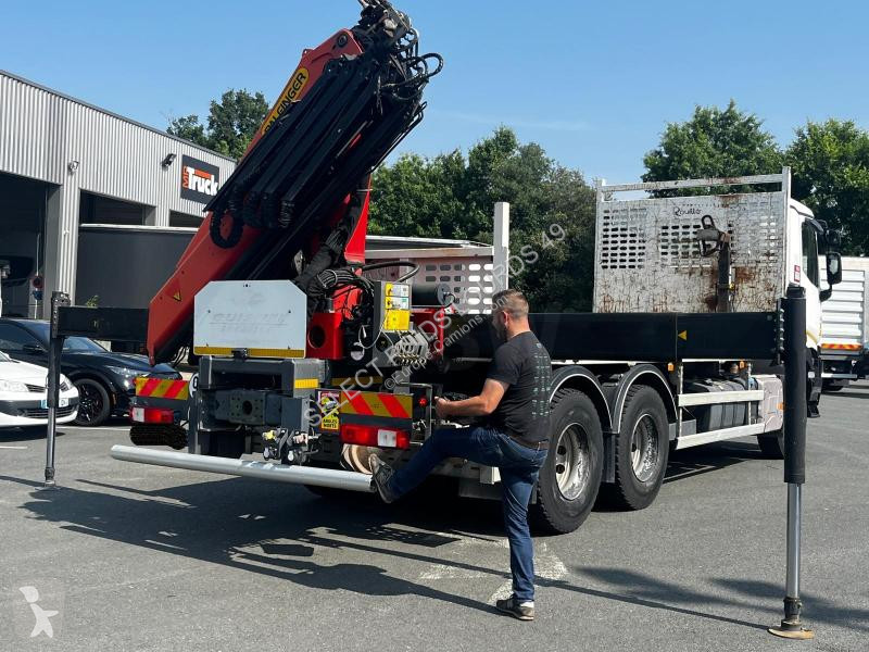 Camion Renault 6X4 POLYBENNE GRUE C-Series