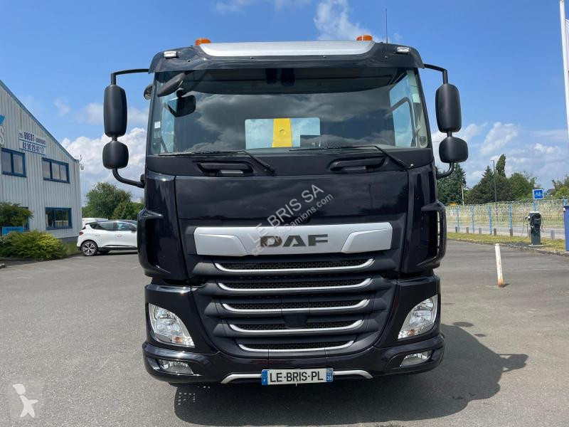 Camion DAF 530