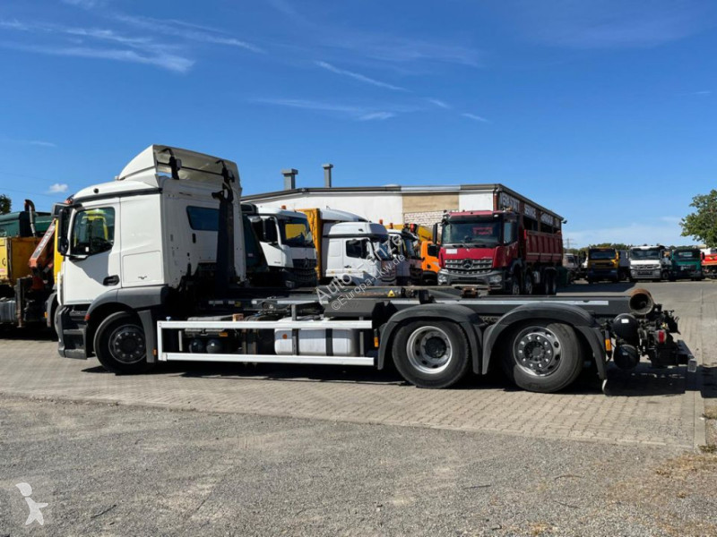 Kamion Mercedes Actros 2543 L 6x2 Abrollkipper...