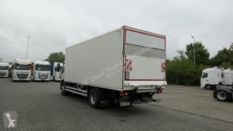 Camion fourgon DAF