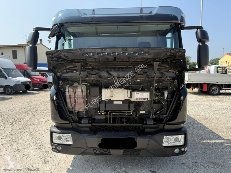 Camion Iveco EUROCARGO ML75 E16 CABINA CORTA...