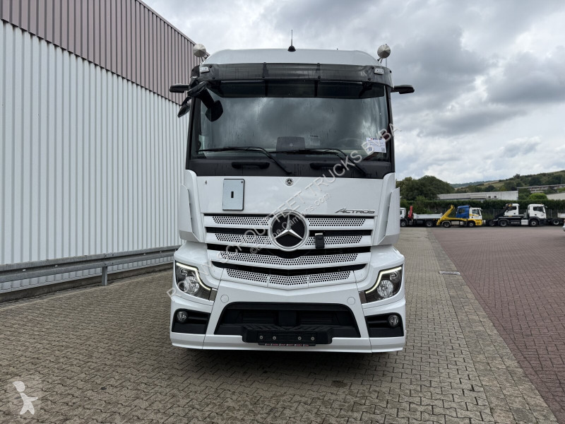 Kamion Mercedes Actros 2545 L 6x2 Actros 2545 L...