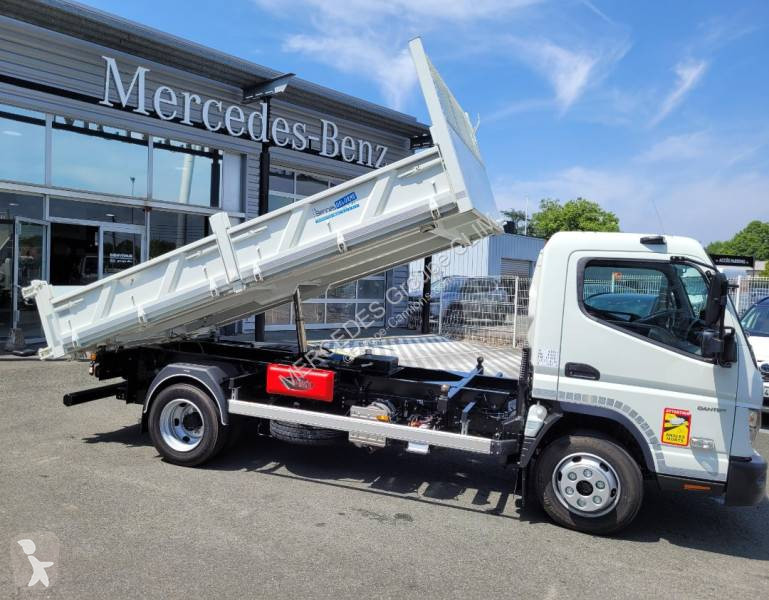 Camion Mitsubishi Fuso