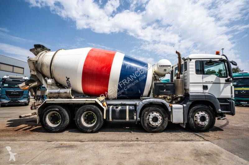 Camion MAN 32 360 BB+ LIEBHERR 9m3