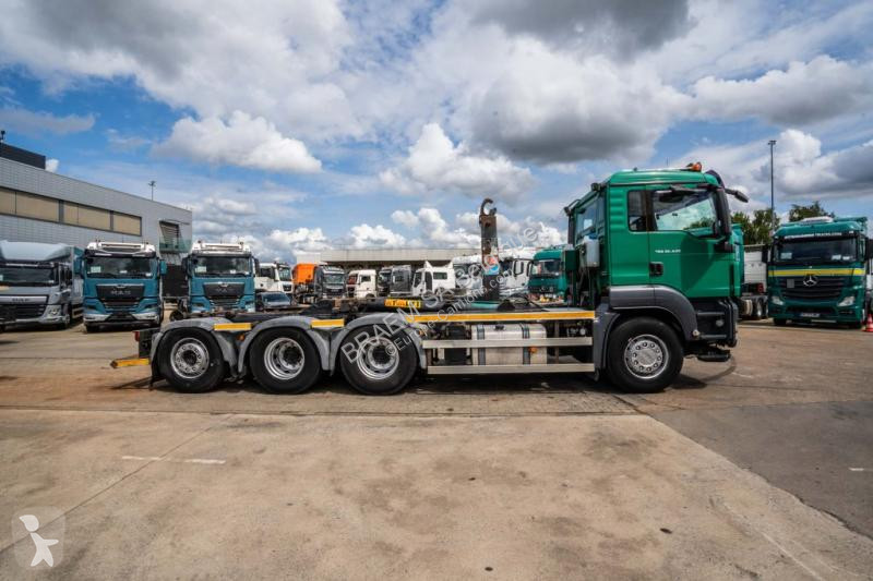 Kamion MAN 35.440 BL 8x4-4