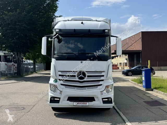 Camion Mercedes 2533L Tiefkühl...