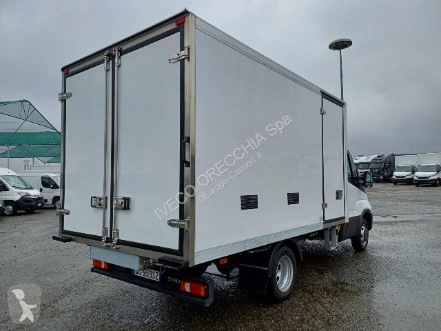 Camion Iveco DAILY 35C16