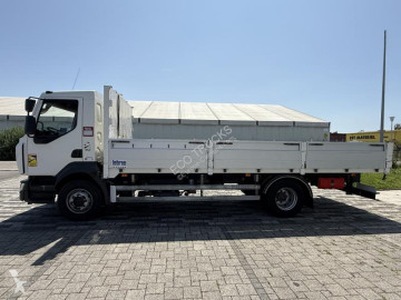 Camion plateau ridelles Renault