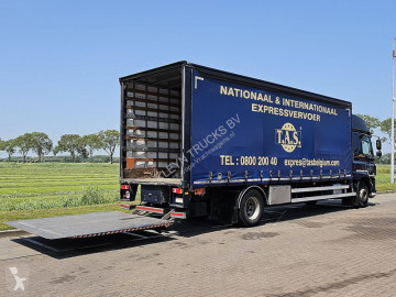 Camión tautliner (lonas correderas) DAF