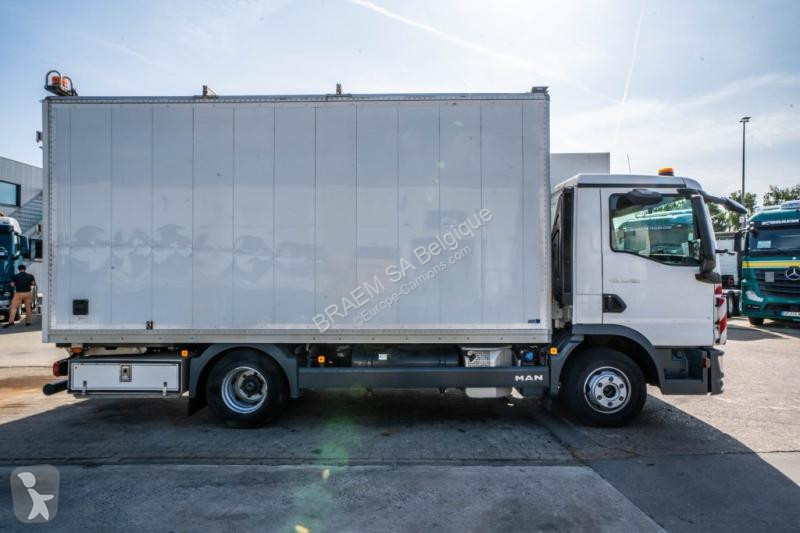 Kamion MAN 10.190 BL - CARVAL INBOUW