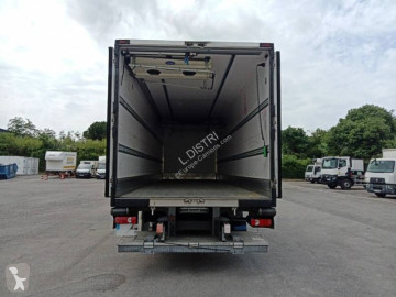 Camion frigo multi température DAF