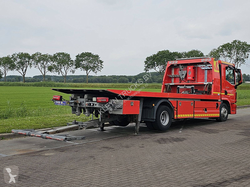 Camião MAN 12.220  FALKOM TOWING BAR