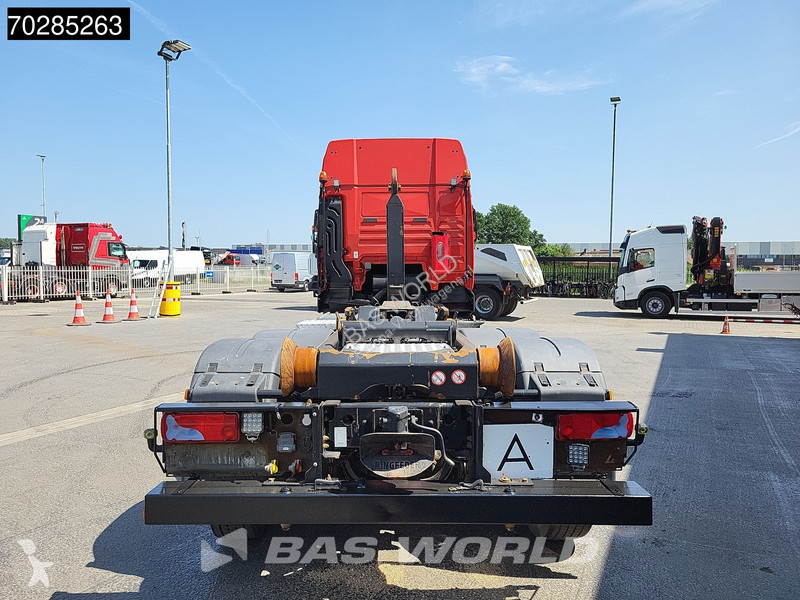 Kamion MAN 26.470  6X2 21 Tonnes VDL hooklift...