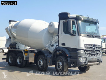 Camion béton toupie / Malaxeur Mercedes neuf