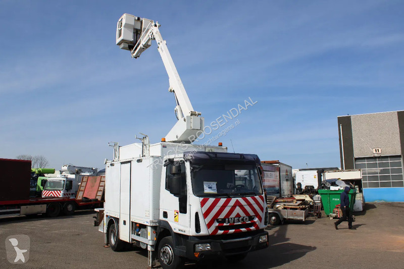 Camion Iveco 120EL18 + COMET + EURO 5