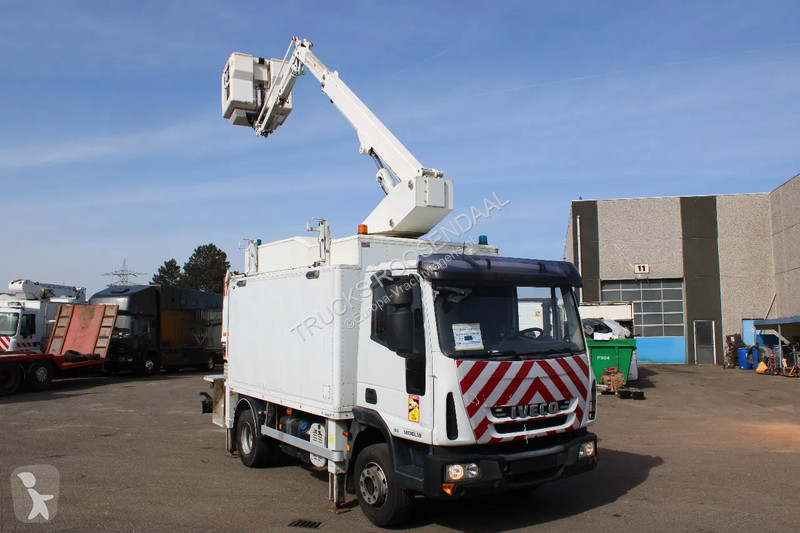 Camion Iveco 120EL18 + COMET + EURO 5