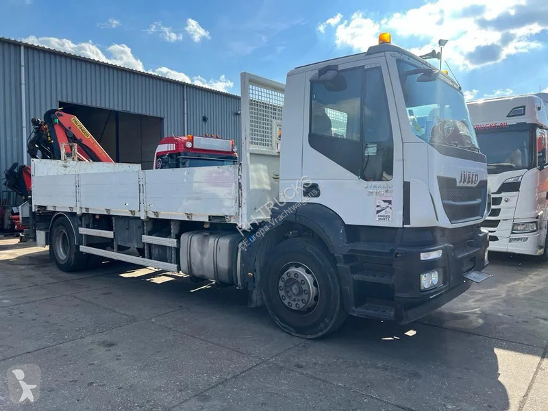 Camion Iveco 310 PALFINGER PK14002 - MOTOR DEFECT