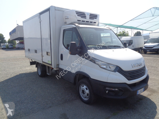 Camion Iveco DAILY 35C16