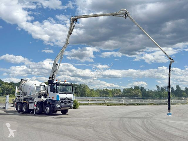 Camion Mercedes AROCS 3743 * Betonpumpe + UNK *...