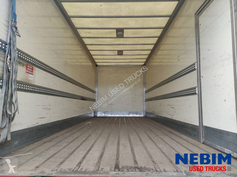 Camion DAF 230 4x2 19.000Kg - 2200Kg Taillift