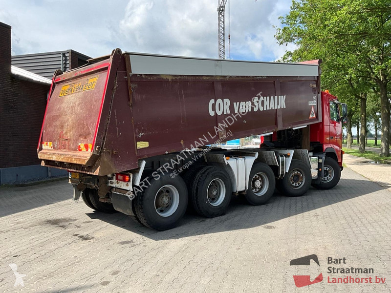 Kamion Volvo 440 10x4 Euro 5 geisoleerde asfalt...