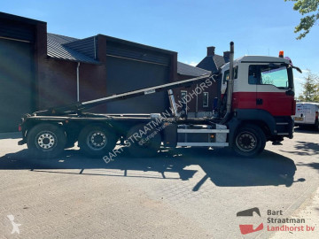 Camion porte containers MAN