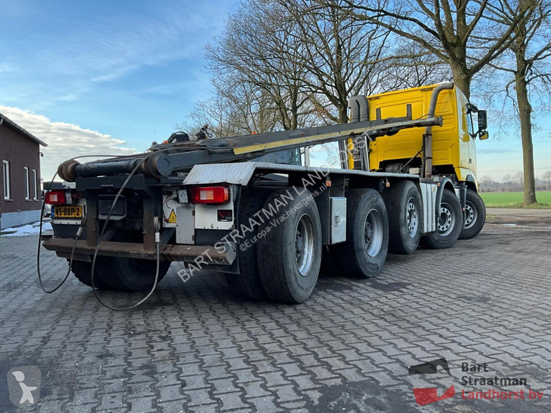 Kamion Volvo 10X4R Euro 5 met 30T HTS Kabel...