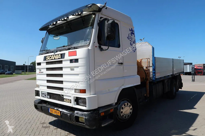 Camion Scania R143-420 V8 EFFER 8200 Kraan -...