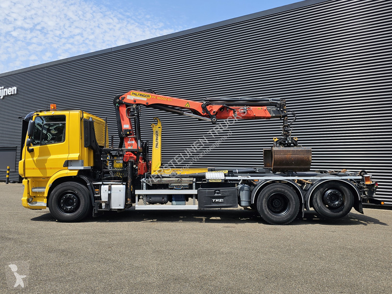 Kamion DAF 330 6x2-4 / PALFINGER CRANE + HOOKLIFT