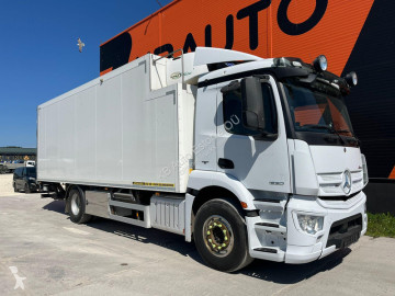 Camion frigo mono température Mercedes